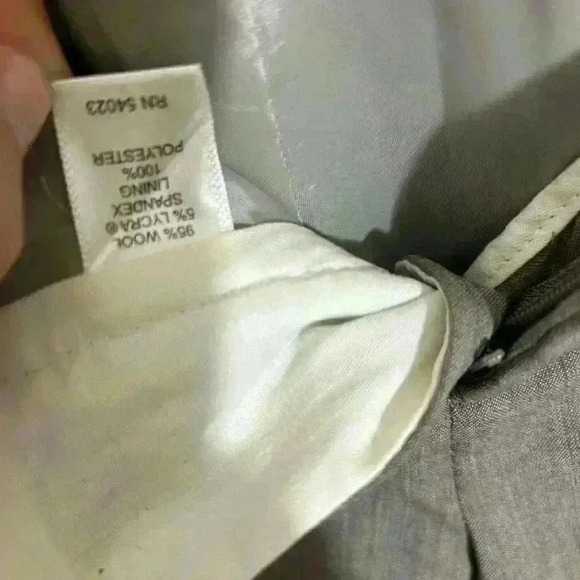 Dress Pants Jackson Fit Gray
Stretch Flared Leg Banana Republic Size 10 - Picture 3 of 4